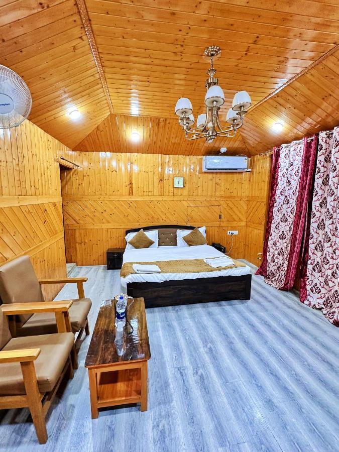 Roseline Inn Srinagar  Exterior photo